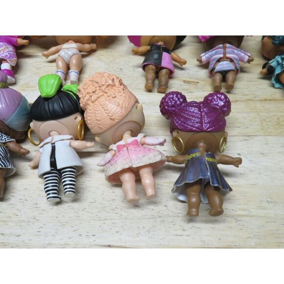L.O.L. Surprise! OMG Doll Lot of 12 MGA Dolls LOT‎ Fashion Dolls + Accessories - Picture 12 of 15